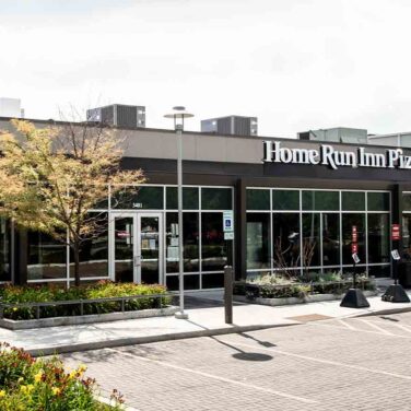 Home Run Inn brings 74 years of pizza tradition to the Friendly